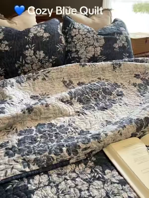 🤍 Soft, lightweight, and full of timeless cottage charm . Comes with matching pillow shams #bedding #quilt #comfybedding #coverlet 