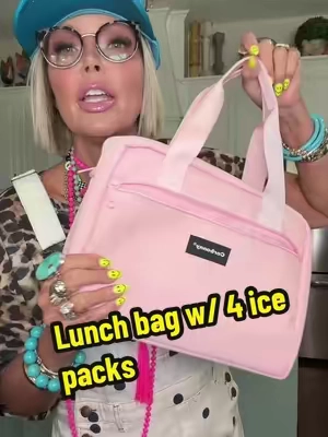 Lunch bag w/ 4 ice packs #lunchbag #lunchbox #insulatedlunchbag #insulatedlunchbox #schoollunch 