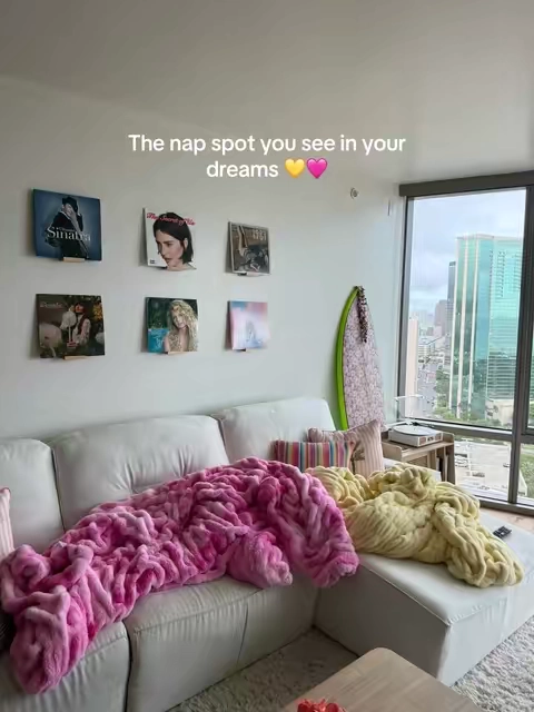 I can’t even describe how cozy it is 