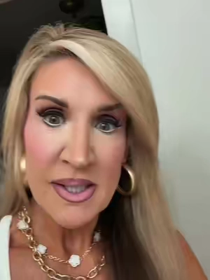 Face and Neck lift CONSULTATION update!! Sorry this took me so long to post! Life’s been crazy over here lol #update #aging #beauty #vanity #turkeyneck 