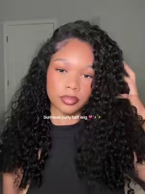 @ISEEHAIR 🖤🖤 #halfwig #burmesecurly #iseehair #curlyhair #curlyhalfwig 