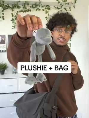 Can’t beat this ngl #plushie #canvasbag 