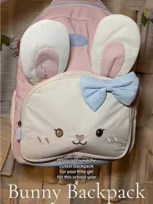 Am i too old for this 😭🐰🎒 @LOVEVOOK #lovevook #lovevookbackpack #backpack #backtoschool #schoolsupplies 