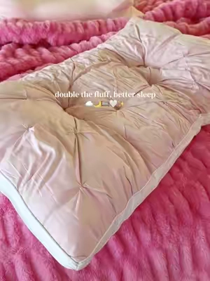 The easiest bed upgrade? Better pillows. ☁️ These have a dual-layer design for that full, cloud-like feel, stay nice and fluffy, and they’re machine washable too.  #bedroomfinds #homesoft #bettersleep #homeessentials #mellowsleep @Mellow Sleep 
