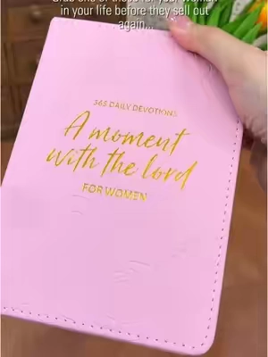 365-day devotional book for Christian women, filled with real-life struggles and scripture guidance to grow closer to God daily.#ChristianDevotional #FaithForWomen#FaithForWomennal #ChristianLiving #FaithJourney