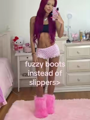 soooo cozy#furboots #slippers #houseshoes #fuzzyboots #y2k 
