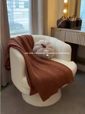 My vanity finally feels complete with this cozy chair. It's comfortable, stylish, and makes getting ready even better☁️ #vanitychair #furniture #swivelchair #cozychair #accentchair m 