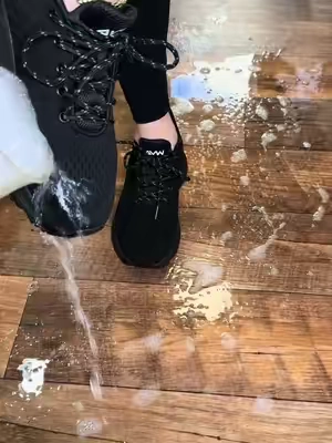 Zapatos de trabajo impermeables y antideslizantes para mujer: calzado para caminar, zapatillas de seguridad laboral y calzado de seguridad para chefs y personal de cocina.#tiktokchopsummersale#