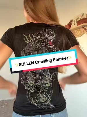 The fitted silhouette + bold panther graphic = the easiest way to nail the 2000s aesthetic. #Y2KStyle #BabyTee #Streetwear #GraphicTee #TikTokShop