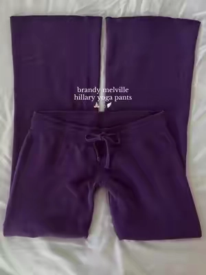 such a pretty color🧘🏻🫧🪽 #brandymelville #yoga #chic #fallfashion #fallfashion chic 2000s whimsy john galt hilary yoga sweats pilates gym outfit inspo ideas 