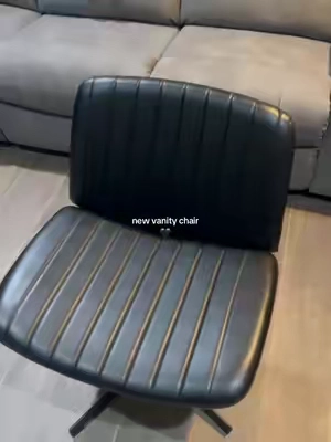 #vanitychair #makeupchair #tiktokshop #viral #fyp 
