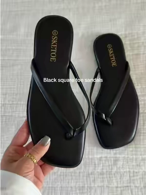 So comfy, I need every color 🖤✨  #cutesandals #squaretoesandals #flatsandals #flipflops #sandals 