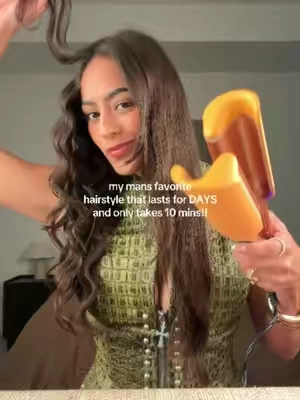 Do not buy this it you are not ready to receive a million compliments on your hair haha @wavytalkofficial u have COMPLETELY won me over!! 😍 not sponsored btw I bought this with my own money. My favorite hair style ever for beach waves ❤️ #wavytalk #wavyhair #wavytalkcrimper #haircrimper #hairstyle #wavyhairroutine #beachwaver #beachwavercurls #TTSVerticalPro #tiktokshopsummersale #TikTokShopCreatorPicks #tiktokshopblackfriday #tiktokshopcreatorpicks #tiktokshopholidayhaul #hairtok #hairtool
