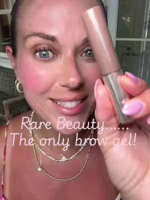 @Rare Beauty #RAREBeauty #BrowGel #TheBestBrowGel #BrowsOnpoint #MakeupTutorial
