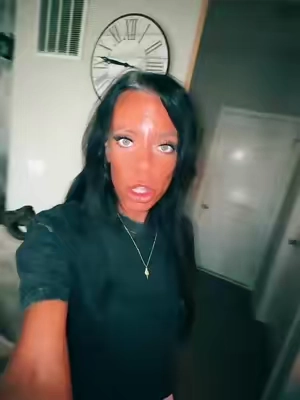 7670573203856608542