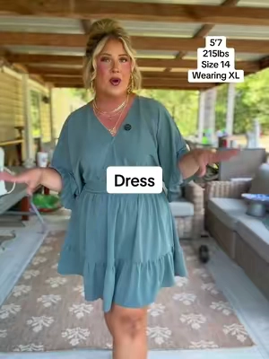 The most flattering dress!!