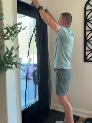 Magnetic screen door #screendoor #retractablescreen #qvc 
