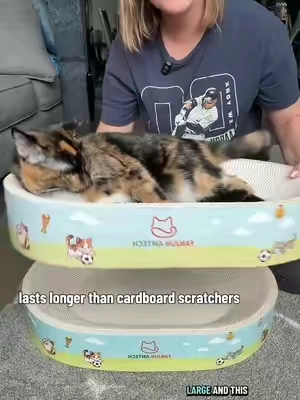 Replying to @♥️ large should work perfectly! #catscratcher #scratcher #catbed #catfurniture #catstuff 