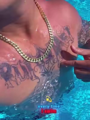 #necklace #jewlery #holylegendjewelry #swimmingpool #fyp #cube 