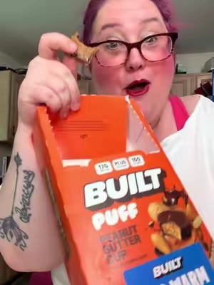 Official BUILT Bar Peanut Butter Cup Puff Protein Bar ✨ #protein #proteinbar #proteinsnack #builtpuffbars #peanutbuttercup 