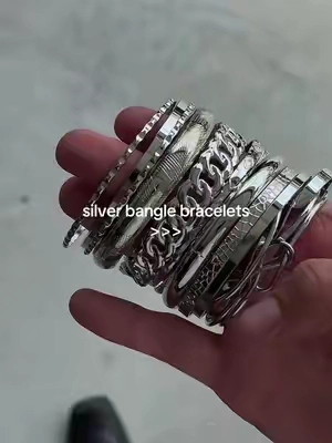 these are my favorite accessories #bangles #bracelets #jewlery 