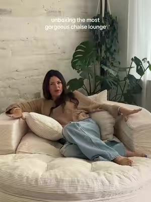 Unbox the Maxyoyo Boneless chaise lounge with me. #chaise #comfort #decor #livingroom #chaiselounge @MAXYOYO World 