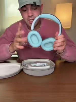 Best headphones for the gym #headphones #music #noisecanceling #bluetoothheadphones #listen 