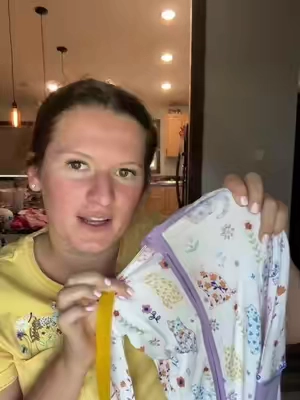 The kind of baby pajamas you touch once and immediately understand the obsession 🤍 #bamboobabyclothes #bamboopajamas #babysleeper #backtoschool #movingday