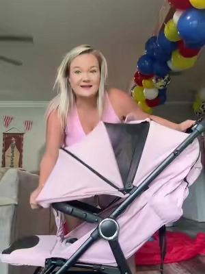 The stroller I’d grab for travel without spending a fortune 🙌🏼 Lightweight at under 12 lbs, folds with one click, has a huge canopy AND plenty of storage underneath. 👏🏼 Perfect for airports, vacations, theme parks or just keeping in the car for everyday errands! #BabyMustHaves #TravelStroller #MomFinds #TikTokShopFinds #MomOfFour 