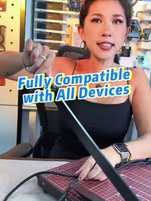 Charge phones, tablets, and earbuds—all with one cable!#MAGICJOHN #fyp #tiktokshop #4in1charger #foryoupageofficiall 