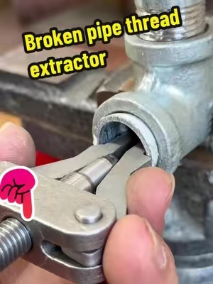What would you use to remove the broken thread inside? #Brokenpipethreadextractor #threadextractor #tool #Takeoutthetools #tiktokshop 