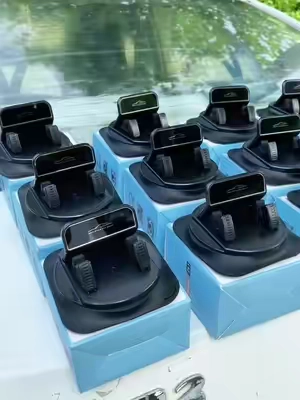 ¿Todavía no encuentras el soporte de lteléfono ideal para tu y? Este es perfecto para ti. #DealsforYouDays #car #SummerWins #tiktokshop #tiktokmademebuyit