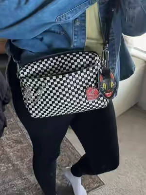 #crossbodybag #purse #irisandrainbow 