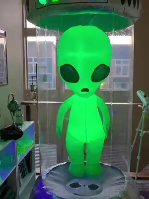 7 ft Halloween Inflatable Outdoor Decoration, Alien Inflatable Halloween Decor Outdoor with Animated LEDs, Halloween Blow Ups Alien Decorations with Test Tube for Halloween Yard Decoration / 9 FT Tall UFO / 9ft Tall Alien