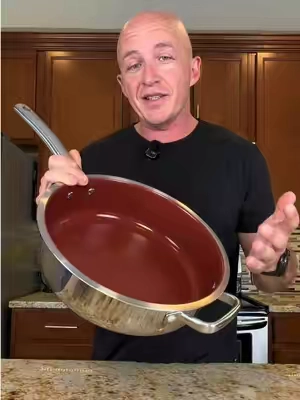 If you need a great nonstick ceramic deep saute pan this one from Curtis Stone is excellent. #curtisstone #sautepan #pans #cookware  #hsn 