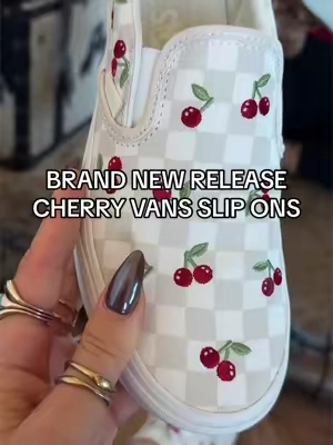 The cherry on top of my Vans addiction 🍒 @vans 
