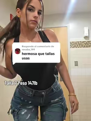 Respuesta a @roxaba_199 Hola hermosa talla 7 peso 147lb @Fashion Nova #find Find A #Way Way #stretch Stretch #cargo Cargo #denim Denim
