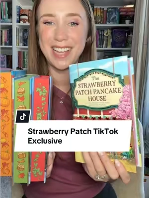 Over 800 copies of The Strawberry Patch Pancake House by Laurie Gilmore have sold in just TWO DAYS and it’s moving faster than the other Dream Harbor TikTok exclusive editions did. This one has sprayed edges, character art endpapers and a foil-stamped hardcover, and once this extremely limited edition is gone, it’s GONE 🍓🥞📚 🍓 Single dad 🏡 Small-town romance 🫶 Found family 🏠 Forced proximity 🔥 Slow burn #LaurieGilmore #DreamHarbor #SpecialEdition #exclusiveedition #strawberrypatchpancakehouse  @HarperCollins 