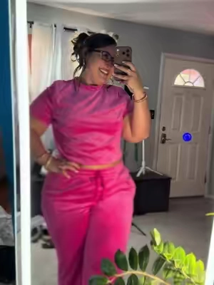 Did go up a size #twopieceset #velour #plussizefashion #womensfashion  @Fashion Nova 