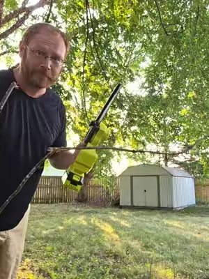 A mini chainsaw that can extend up to an 18 foot reach! #chainsaw #yardwork #giftsforhim #seese 