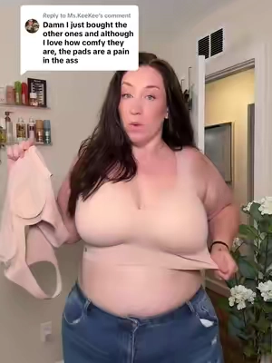 Replying to @Ms.KeeKee raise your hand if you hate removable pads 🙋🏻‍♀️ anddd again if you love breathable cooling bras 🙋🏻‍♀️ #softintention #jellybra #wirelessbra 