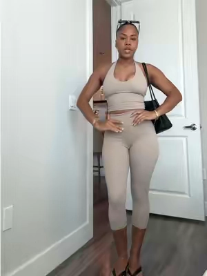 Love this matching set ☁️🤎✨@MFVIM #matchingset #twopieceset #workoutset #gymoutfit 