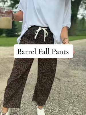 I typically HATE barrel jeans but these are perfect 👀🤎🍂 @Cicy Bell shop  #barreljeans #barrelpants #leopardpants #fallpants #trendyjeans 