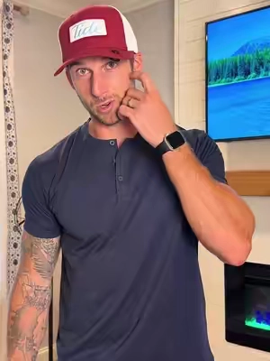 Anyone else not know what a henley was? #bylt #byltbasics #helney #mensclothing #clothing 