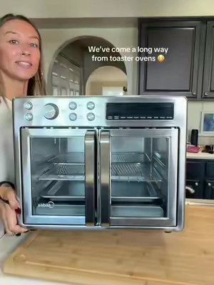 We absolutely love this thing! Hardly even use our oven anymore because this is easier/faster and can do so many things! #MomsofTikTok #momofmany  #multicooker  #toasteroven  #mideaflexify 