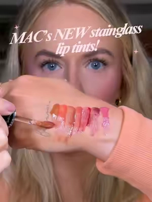 I’m just a pink girlie and sneaky pink is PINK! I can’t wait to try all of these new lip tints! @M·A·C Cosmetics #liptints #newmakeup 