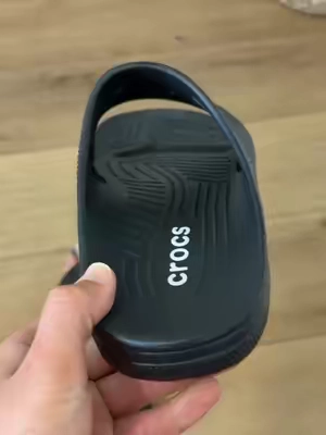 #crocsslides #crocsmellowrecoveryslides #crocs #tiktokshopcreatorpicks 