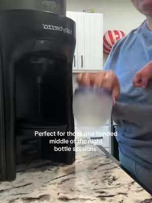POV: you’re making a bottle at 3am and realize THIS exists. 😭🍼 No scooping, measuring or half-asleep shaking—Baby Brezza mixes and dispenses a warm formula bottle for you. One button and DONE. 🙌🏼 This is the kind of baby gear that actually makes life easier. #BabyBrezza #FormulaFeeding #NewMomMustHaves #BabyMustHaves #MomTok 