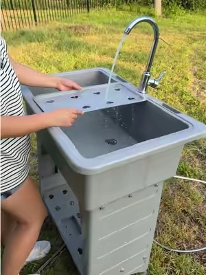 Fregadero de lavado multifuncional… trae su kit para instalarlo dentro de casa.  Fregadero cómodo para lavar tenis, ropa , bañar tus mascotas y más  #washingsink #laundryhack #outdoorsink #tiktokshopcreatorpicks #tiktokshopsummersale 