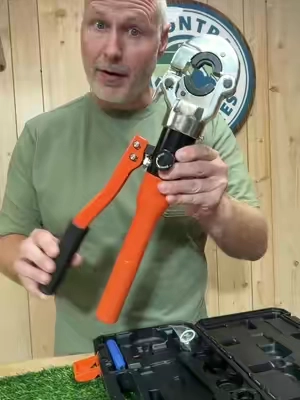 VEVOR Hydraulic Copper Pipe Crimping Tool Pro Press Kit 1/2 3/4 1 Inch #VEVOR #TikTokShopCreatorPicks #ProPress #PlumbingTools #BackToSchool @VEVOR Automotive Store 